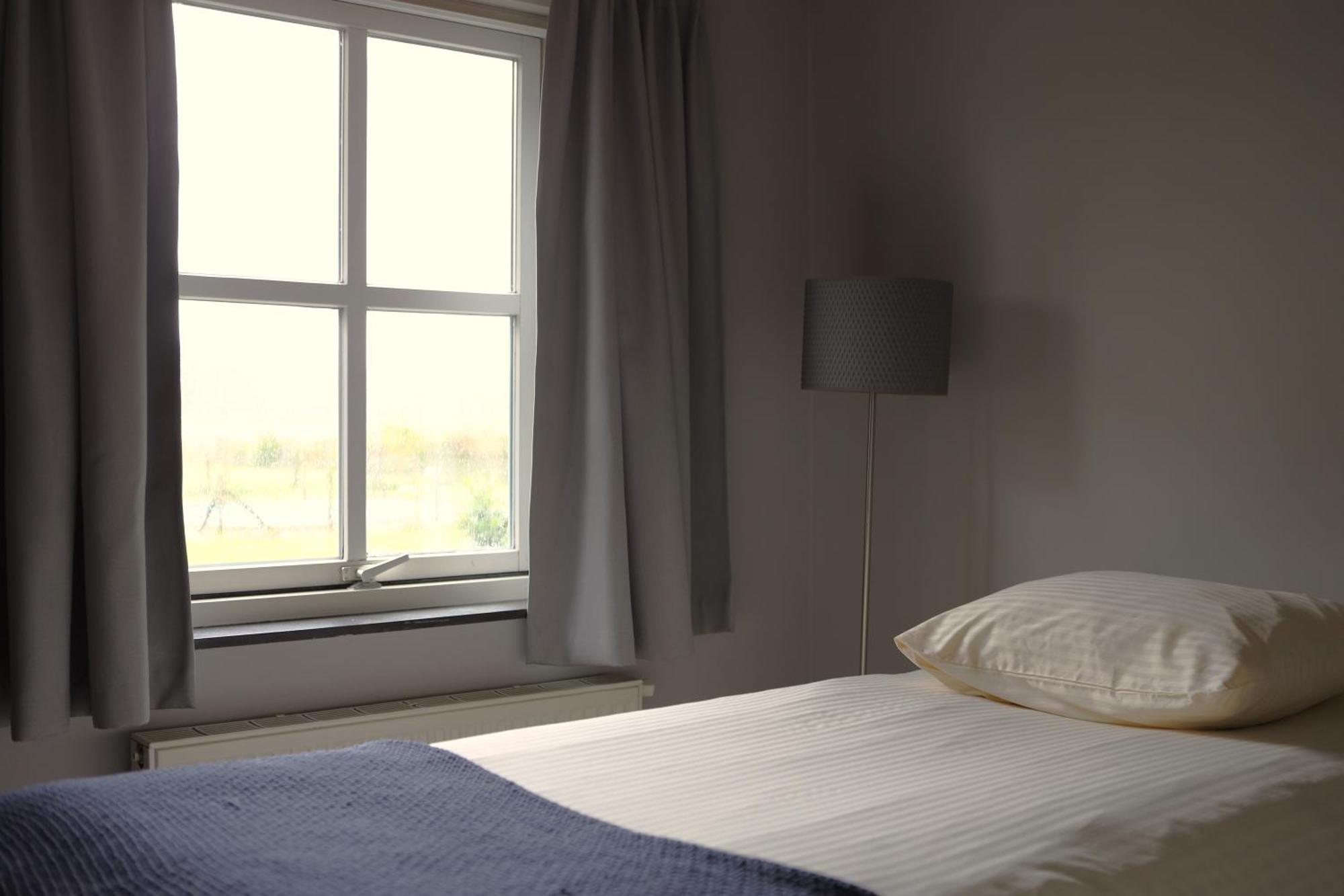 Guesthouse Oeyenbos Knegsel Екстериор снимка